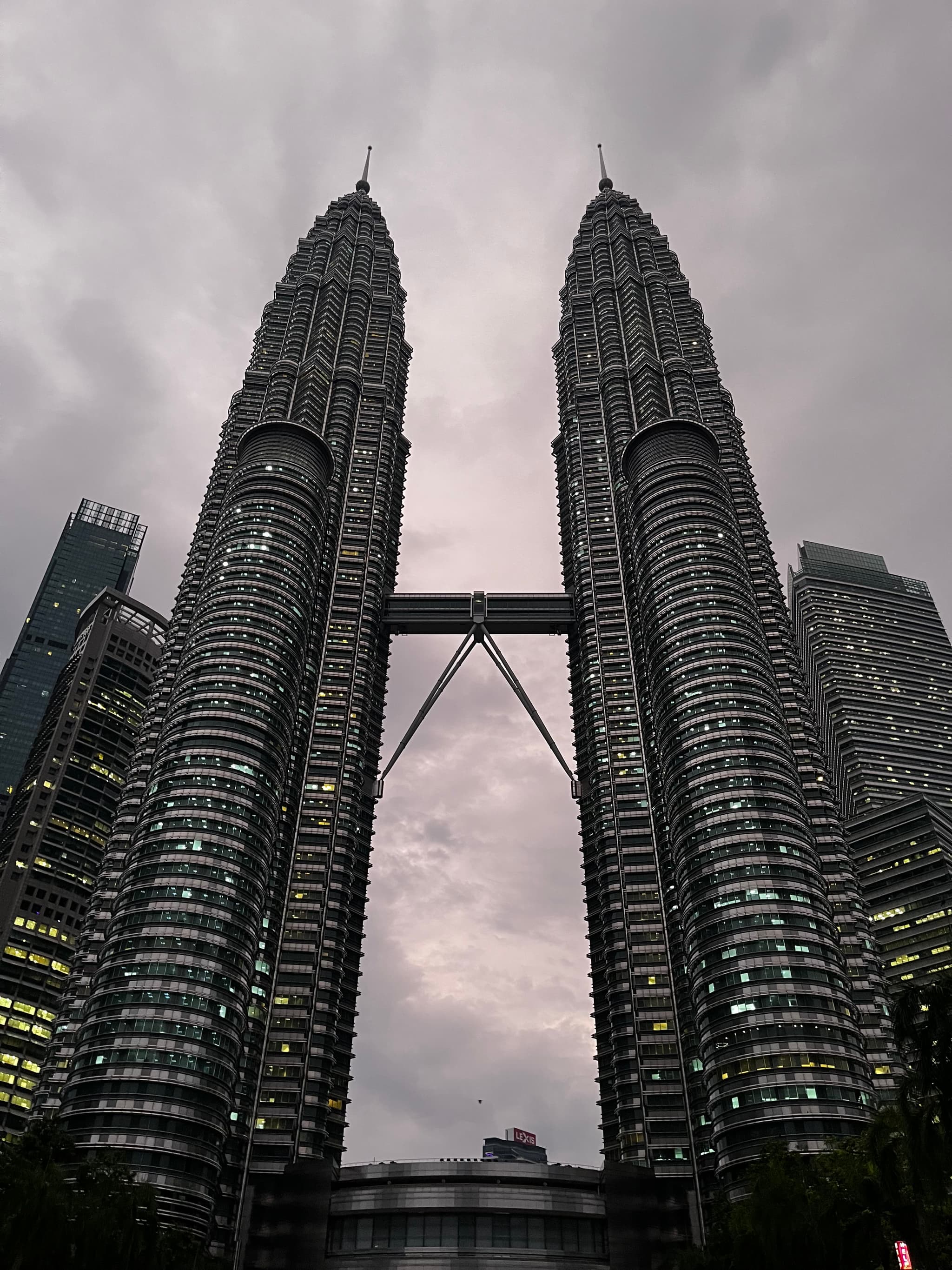 urban photograph by Maahir Garg